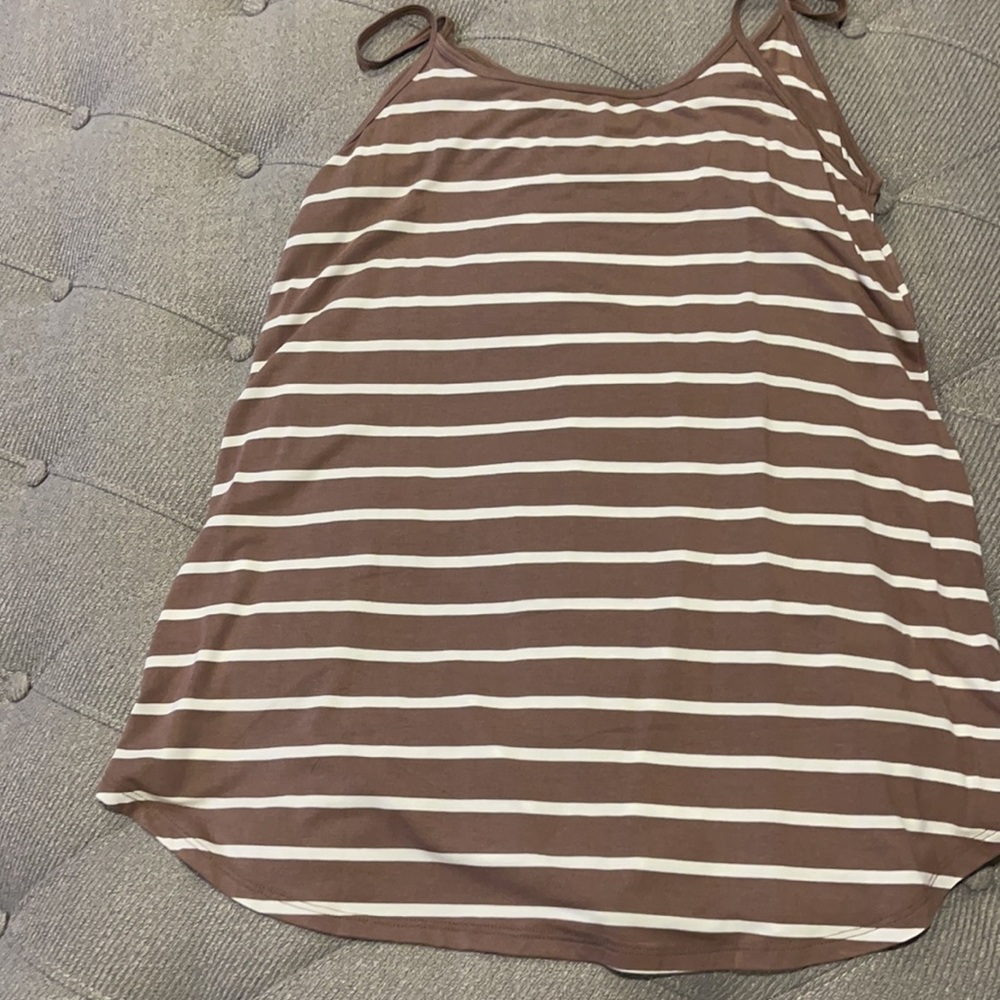 Shirt - Picture 5 of 6